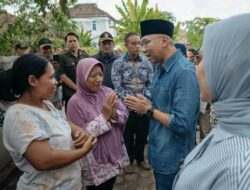 Pastikan Penanganan Cepat dan Terpadu, Gubernur Rahmat Mirzani Djausal Tinjau Lokasi Banjir di Bandar Lampung