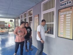 Kakanwil Ditjenpas Lampung Sapa Warga Binaan dan Laksanakan Sholat Tarawih Bersama di Masjid Darut Taubah Lapas Kelas I Bandar Lampung