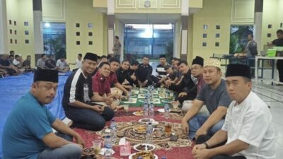 Indahnya Kebersamaan, Kalapas Gunung Sugih Ajak Petugas dan Warga Binaan Pemasyarakatan Buka Bersama