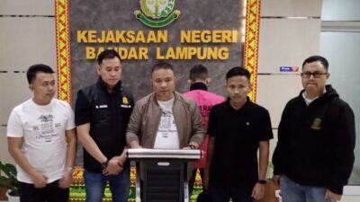 Kejari Bandarlampung Berhasil Tangkap DPO Korupsi Dana KUR Rp 2 Miliar di Karawang