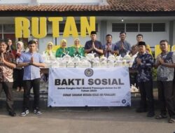 Karutan Nur Febrianto Bersama Dharma Wanita Persatuan Rutan Pemalang Berbagi Takjil di Momen HBP ke-61