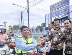 Sambut HBP Ke 61, Lapas Muara Enim Berbagi Takjil Kepada Masyarakat Sekitar