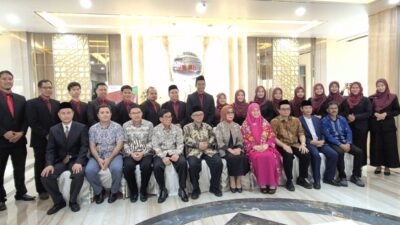 Mendikdasmen Meresmikan Secara Langsung Emer Islamic Boarding School di Lampung