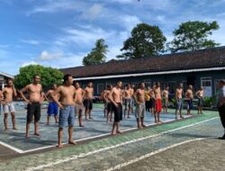 Warga Binaan Rutan Sukadana Lakukan Olahraga Pagi dengan Penuh Semangat dan Antusias