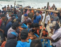 Perahu Tergulung Ombak Saat Mencari Ikan, Nelayan Pesisir Barat Ditemukan Tim SAR Gabungan Meninggal Dunia