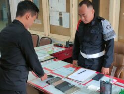 Ikuti Himbauan Menteri Imigrasi dan Pemasyarakatan, Kalapas Ike Rahmawati : Seluruh Pegawai Lapas Kelas I Bandarlampung Wajib Titipkan HP di Ruang Komandan Jaga