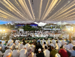 Ribuan Warga Lampung Padati “Lampung Bersholawat” Peringatan Nuzulul Quran dan HUT ke-61 Provinsi Lampung