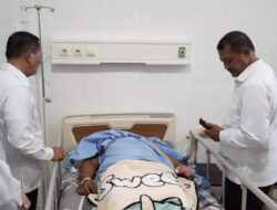 Tiba di Nabire, Dirjenpas Mashudi Langsung Sambangi Petugas Lapas yang Terluka