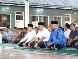 Karutan Farizal Antony Beserta Jajaran Rutan Sukadana Selenggarakan Sholat Idul Adha 1446H Sebagai Momentum Perbaiki Diri dan Tingkatkan Keimanan