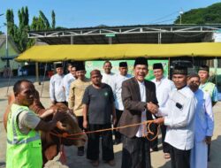 Jalin Kebersamaan, Danrem 043/Gatam Sholat Idul Adha Bersama Masyarakat Bandar Lampung