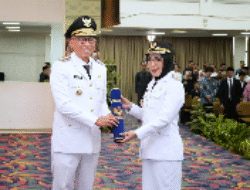 Pelantikan Bupati Way Kanan, Ayu Asalasiyah Diambil Sumpah oleh Gubernur Lampung