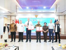Pemerintah Indonesia Melalui Kemenkum Serahkan Alexander Vladimirovich Zverev Dalam Ekstradisi Pertama Dengan Rusia