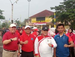 Semarak HUT RI Ke-80, Rutan Sukadana Berpartisipasi Dalam Kegiatan Jalan Sehat Bersama Pemkab Lampung Timur