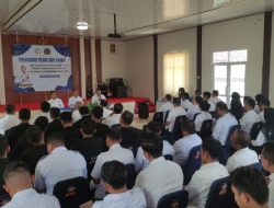 Kakanwil Beri Penguatan Integritas dan Akuntabilitas Pegawai di Lapas Metro serta Dilanjutkan Razia Gabungan