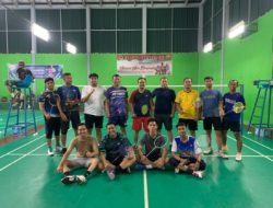 Olahraga Rutin, Kalapas Muara Enim Bangun Kekompakan Lewat Olahraga Badminton