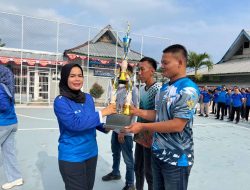 Puncak Kemeriahan Porsenap, Kalapas Kelas I Bandar Lampung Beri Penghargaan Kepada Warga Binaan yang Berprestasi