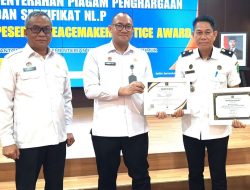 Kemenkum Kaltim berikan penghargaan dan Sertifikat NL.P Peserta PJA T.A. 20254