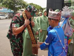 Kunjungi Kodim 0421/LS, Pangdam XXI/Radin Inten Beri Arahan Agar Bijak Dalam Bermedia Sosial