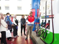 Pertamina Patra Niaga Regional Sumbagsel Buka Transparansi Prosedur Kualitas BBM Lewat Program Edukasi Pantau SPBU