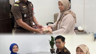 Kejari Katingan Setorkan Uang Pengganti dan Denda dari Terpidana Korupsi Pembangunan Gedung Olah Raga ke Kas Negara