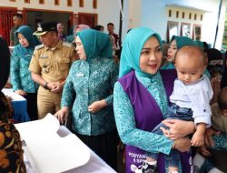 Ketua TP. PKK Provinsi Lampung Purnama Wulan Sari Mirza Gelar Kunjungan Kerja ke Lampung Barat, Canangkan Desa TAPIS