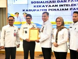 Logo dan Tagline Gerbang Nusantara Resmi Milik PPU, Kanwil Kemenkum Kaltim Serahkan Sertifikat Hak Cipta