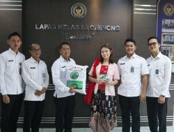 Mencoba Lezatnya Roti Prabudana, Food Vloger Hits Magdalena Apresiasi Program Pembinaan dan Transformasi Positif Warga Binaan Lapas Cibinong