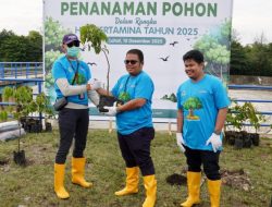 Pertamina Patra Niaga Regional Sumbagsel Tanam Ratusan Pohon dan Tebar 3.000 Bibit Ikan di DAS Lematang Dalam Rangka HUT Pertamina