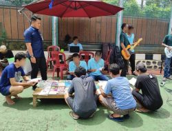 Inovasi Literasi di Balik Jeruji, Gerobak Pintar Hadirkan Semangat Membaca di Blok Hunian WBP Lapas Cibinong