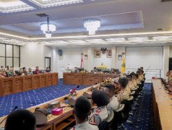Gubernur Mirza Beri Pembekalan Wawasan Kebangsaan kepada 86 Taruna dan Praja Asal Lampung