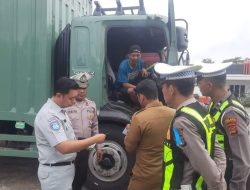 Jasa Raharja Rampcheck Angkutan Barang dan Penumpang di Kalianda untuk Pastikan Kelaikan Jalan dan Keselamatan Berkendara