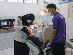 Tetap Sehat Jalani Pembinaan, Tim Klinik Lapas Cibinong Lakukan Pemeriksaan Kesehatan Berkala Bagi Warga Binaan