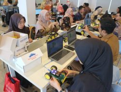Antusias! Guru se-Lampung Ikuti Training Gratis Coding dan Robotik di UBL