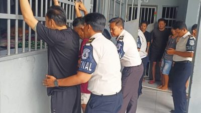 Tim Satops Patnal Lapas Way Kanan Lakukan Razia serta Tes Urine Bagi Petugas dan Warga Binaan