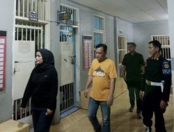 Kawal Ketertiban Tanpa Kenal Waktu, Kalapas Ike Rahmawati Pastikan Pengamanan Blok Hunian Tetap Siaga Sepanjang Malam