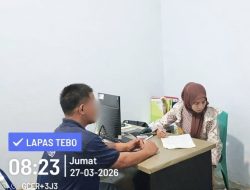 Warga Binaan Ikuti Pemeriksaan Rutin di Klinik Lapas Muara Tebo