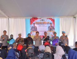 Warga Serbu Bahan Pokok, Polresta Bandar Lampung Gelar Pasar Murah Harga Terjangkau