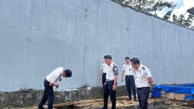 Perdana ! Ka KPR Rutan Sukadana Berserta Jajaran Laksanakan Kontrol Seluruh Area