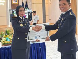 Kepala Lapas Kelas I Bandar Lampung Terima Penghargaan Dapur Sehat Nasional Pada Puncak Peringatan HBP ke 62