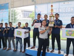 Kepala Lapas Cibinong Serahkan Hadiah Pekan Olahraga Peringatan HBP Ke-62 Kepada Para Sang Juara