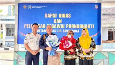 Penuh Haru dan Makna, Kepala Rutan Sukadana Pimpin Acara Pelepasan Satu Pegawai Purnabakti