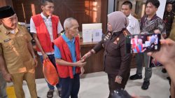 Hirup Udara Segar, Kejari Lampung Selatan Berikan Keadilan yang Menyentuh Hati untuk Mbah Mujiran