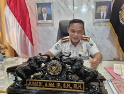 Sejalan dengan Program 15 Akselerasi Menteri, Lapas Narkotika Bandar Lampung Libatkan Warga Binaan Dalam Program Bedah Rumah untuk Masyarakat