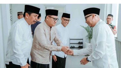 Ketua DPRD Lampung dan Ketua Komisi V Hadiri Sholat Idul Adha Bersama Gubernur di Masjid Raya Al-Bakrie