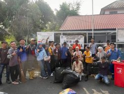 Pertamina Patra Niaga Regional Sumbagsel dan Masyarakat Kota Negara Gotong Royong Kumpulkan 280 Kg Sampah