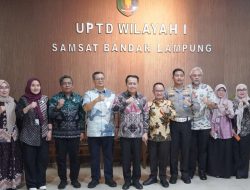 Tinjau Samsat Rajabasa, Direktur Operasional Jasa Raharja Beri Pembinaan untuk Tingkatkan Kualitas Pelayanan dan Pendapatan di Lampung