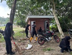 Kalapas Pimpin Langsung Aksi Bersih Pantai Bantar Panjang dan Perbaikan Fasilitas Bersama Jajaran Pegawai serta PPNPN Lapas Karanganyar