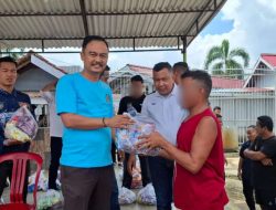 Kalapas Mukhlisin Fardi Bagikan Perlengkapan Mandi Kepada Warga Binaan Lapas Muara Tebo