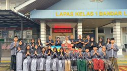 Wujud Kepedulian Sosial, Kakanwil bersama Kalapas Berikan Santunan Kepada Anak Yatim