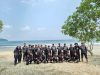 Kalapas Pimpin Langsung Aksi Bersih Pantai Bantar Panjang dan Perbaikan Fasilitas Bersama Jajaran Pegawai serta PPNPN Lapas Karanganyar